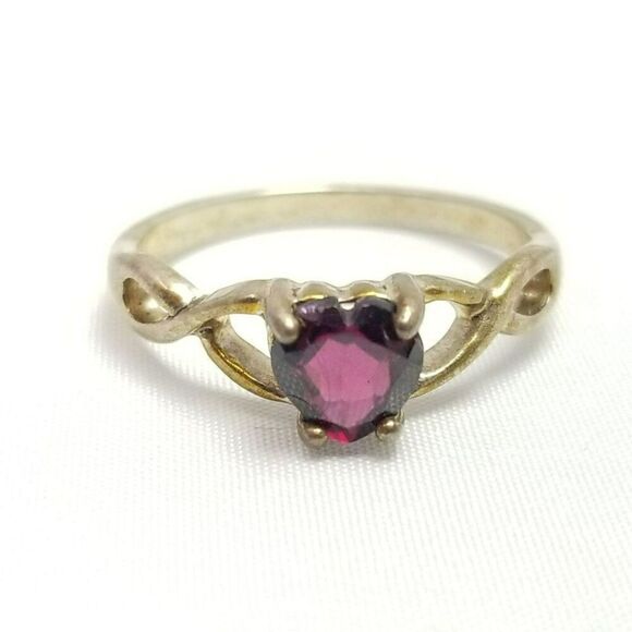 Vintage Sterling Silver Red Heart Shape Rhinestone Solitaire Ring, Size 7 - Picture 1 of 10